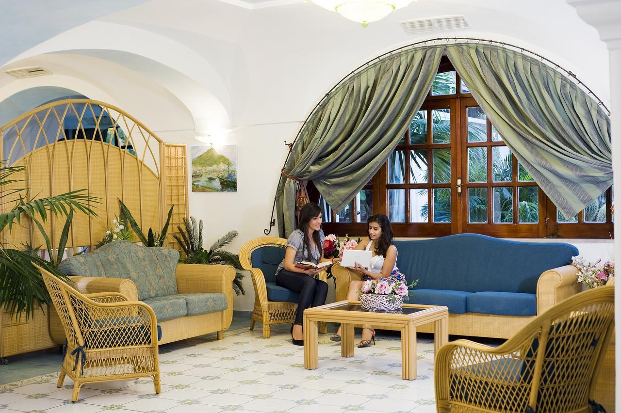 Park Hotel Terme Mediterraneo Форио Экстерьер фото