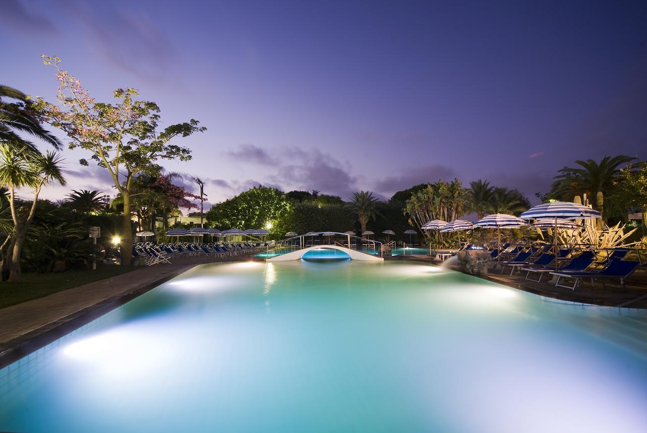 Park Hotel Terme Mediterraneo Форио Экстерьер фото